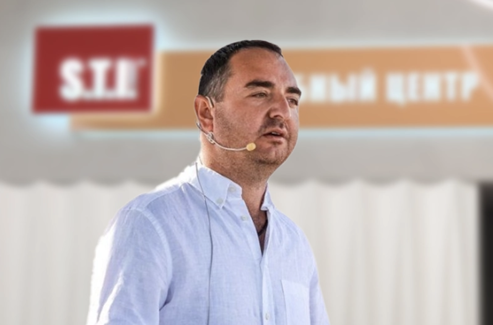 Реставрация фронтальной группы зубов. Реставрация различных дефектов передних зубов.