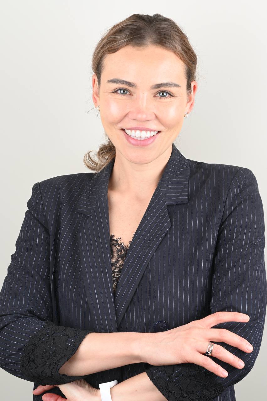 Шестакова Юлия