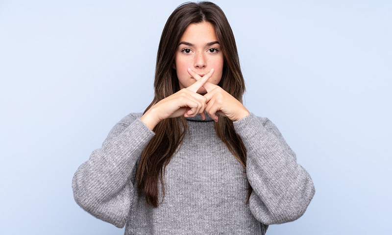 Плохо пахнет изо рта — причины и лечение галитоза