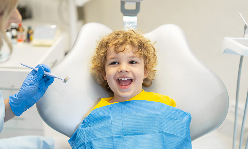 Стоматологи рекомендуют больше фтора для детей дошкольного возраста